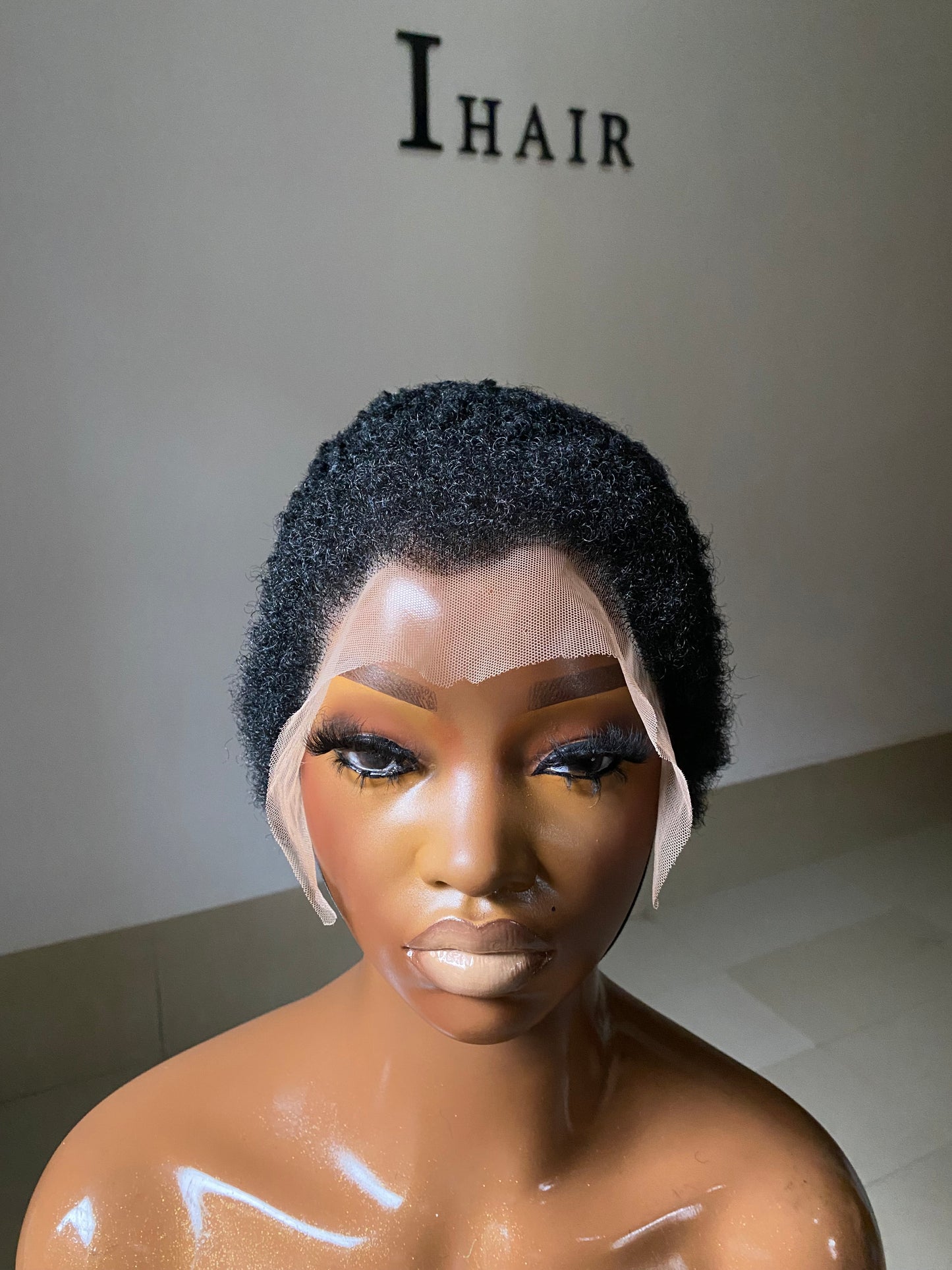 Black Lowcut Wig.